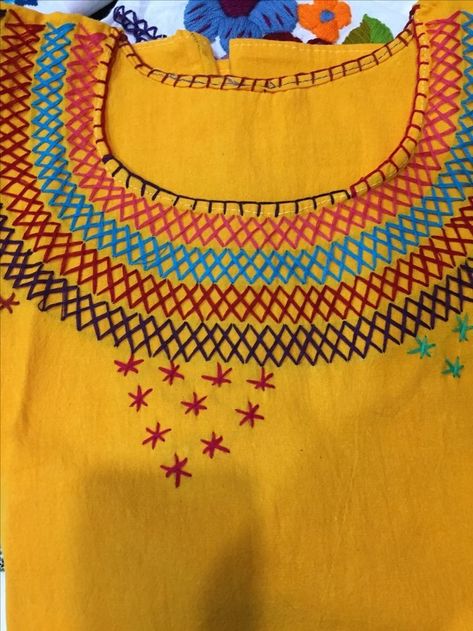 Running Embroidery, Easy Diy Clothes, Clothes Embroidery Diy, Kurti Embroidery Design, Hand Painted Fabric, Hand Embroidery Videos, Diy Embroidery Patterns, Hand Work Embroidery, Embroidery Works