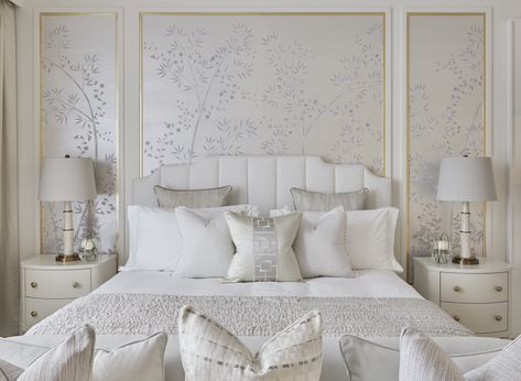 Katharine Pooley, Modern Luxury Bedroom, Bedroom Furniture Design, Master Bedrooms Decor, Wallpaper Bedroom, Luxurious Bedrooms, Luxury Interior Design, Guest Bedroom, Interior Design Bedroom