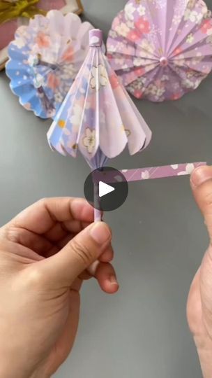 Umbrella Tutorial, How To Makr, Diy Umbrella, Origami Sheets, Paper Umbrella, Geometric Origami, Paper Umbrellas, Umbrella Designs, Diy Fan