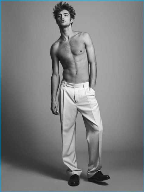 Timothée Bertoni dons Caruso trousers with Alden shoes. Mens Fashion Editorial Photography, Mens Poses, Men Models, Surfer Guys, Man Magazine, Fit Man, Male Models Poses, Summer Fashions, Mens Editorial