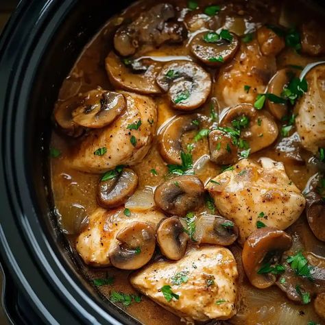 Crockpot Chicken Marsala Slow Cooker Chicken Marsala, Creamy Broccoli Cheddar Soup, Chicken Marsala Recipe, Marsala Recipe, Crockpot Chicken Breast, Chicken Crockpot Recipes Easy, Marsala Chicken Recipes, Easy Crockpot Chicken, Crockpot Recipes Beef