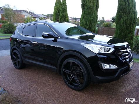 Nice Hyundai 2017: hyundai santa fe custom - Google Search... hyundai santa fe Check more at http://carboard.pro/Cars-Gallery/2017/hyundai-2017-hyundai-santa-fe-custom-google-search-hyundai-santa-fe/ Hyundai Santa Fe Sport, Vw Cc, Sport Suv, Mom Car, New Hyundai, Custom Wheels, Hyundai Santa Fe, Hyundai Tucson, Family Car