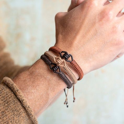 Macrame Gift Ideas For Men, Mens Macrame Necklace, Men Leather Accessories, Men’s Macrame Bracelet, Macrame Men Bracelet, Macrame Bracelets For Men, Men’s Leather Bracelet, Friendship Bracelets Men, Mens Leather Bracelet Diy