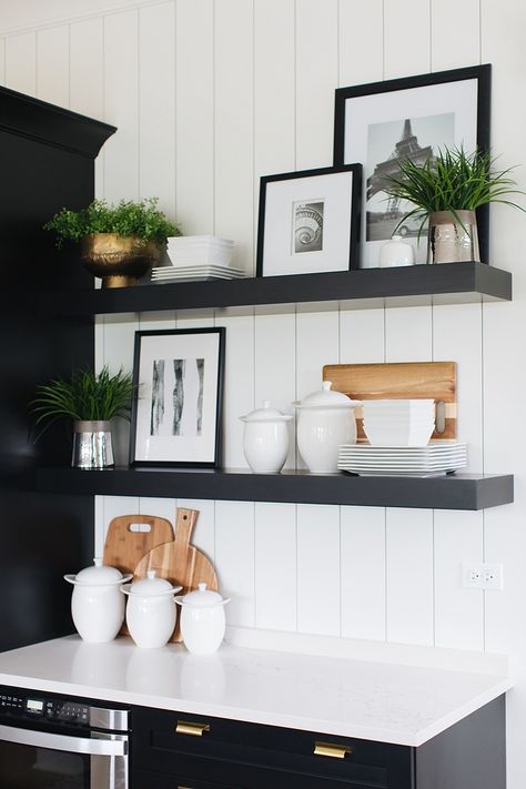 Kitchen Shelf Inspiration, Black Kitchen Shelves, Makeup Room Decor Wall, Kitchen Floating Shelves, Shelf Inspiration, Shiplap Backsplash, Black Floating Shelves, Kitchen Shelf Decor, Floating Shelves Kitchen