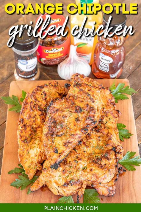 Orange Chipotle Chicken recipe - our favorite Mexican chicken marinade! Chicken marinated in chipotle peppers in adobo sauce, orange juice, garlic, cumin, honey, and olive oil. A little spicy, a little smoky, and a whole lotta delicious! This chicken goes great in burrito bowls, tacos, fajitas, and on top of salads. Grilled Orange Chicken, Chipotle Grilled Chicken, Chipotle Chicken Marinade, Grilled Chicken Breast Recipes, Grilled Chicken Tenders, Easy Grilled Chicken, Plain Chicken, Chipotle Chicken, Crusted Chicken