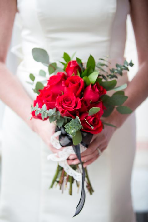 Red Rose Nosegay Bouquet, Red Rose Prom Bouquet, Homecoming Bouquet Ideas Red, Red Prom Bouquet Ideas, Wedding Bouquets Red Roses, Fresh Flower Bouquets Wedding, Formal Flowers, Red Rose Bridal Bouquet, Red Rose Bouquet Wedding