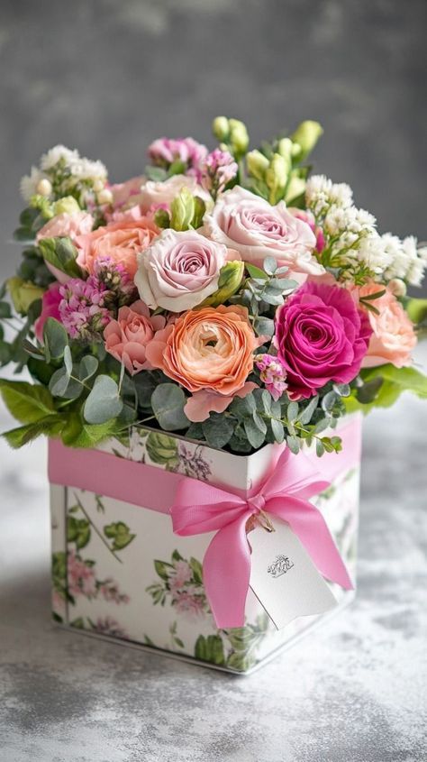 Big Bouquet Of Flowers Gift, Happy Birthday Flowers Wishes, Luxury Flower Bouquets, Birthday Wishes Flowers, Happy Birthday Art, Beautiful Bouquets, Lovely Flowers Wallpaper, Flower Therapy, Beautiful Bouquet Of Flowers