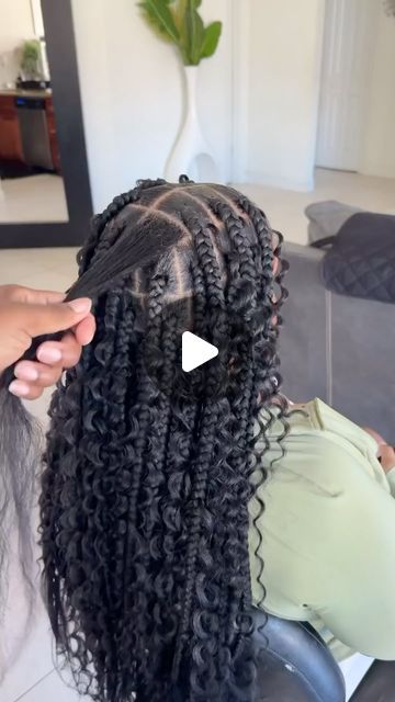 Large Boho Knotless, Loc Twist, Boho Braided Hairstyles, Easy Ponytail, Videos Hairstyles, Large Box Braids, Boho Knotless, Crochet Box Braids, Bohemian Braids