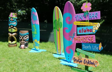 Aloha baby! New #photocorner #summer #themedevents #eventsdecor #eventrentals #alohaparty #tiki #tikiparty #surfboard #zurlandia #zurli Surfboard Backdrop, Tiki Backdrop, Hawaiian Props, Diy Surf Wave Prop, Palm Tree Stage Prop, Aloha Surfboards, Aloha Party Decorations, Rental Ideas, Aloha Party