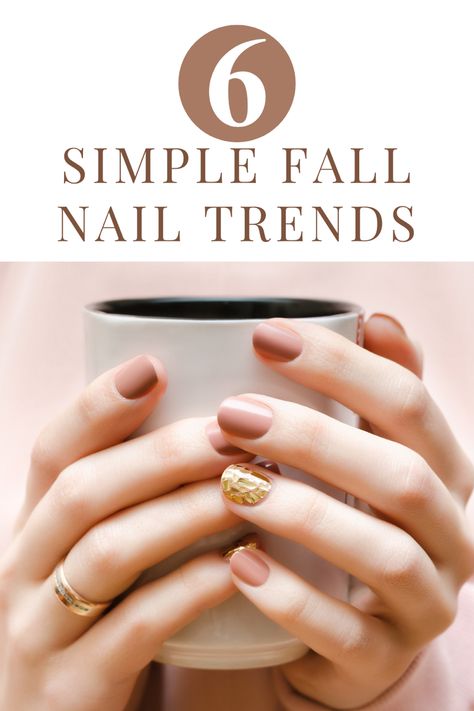 Fall nail polish shades on hands holding a warm cup of tea Simple Fall Nail, Fall Nail Polish, Simple Fall Nails, Fall Nail Trends, Marshmallow Cream, New Nail Polish, Happy Nails, Polish Ideas, Nail Polish Trends