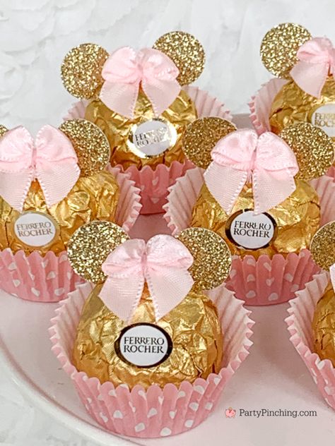 Pink And Gold Minnie Party, Minnie Mouse Ferrero Rocher, Mini Mouse Desert Table, Pink And Gold Minnie Mouse Party Decoration, Princess Party Dessert Ideas, Party Favors Minnie Mouse, Minnie Mouse Birthday Party Ideas 1st Pink Gold, Minnie Dessert Table, Minnie Mouse Apples