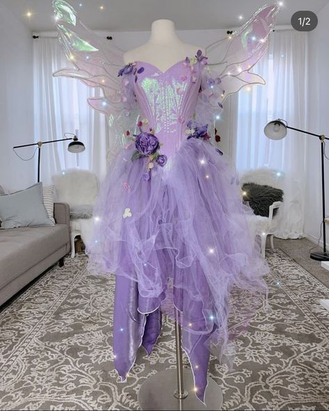 Fairy Wings White, Lavenders Blue Dilly Dilly, Lavender Fairy, Badass Halloween Costumes, Fairy Princess Costume, Rapunzel Costume, Fairy Cosplay, Dilly Dilly, Costumes For Teens