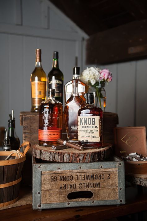 Whiskey and cigar bar! The Barns at Wesleyan Hills, Powerstation Events, June 2015 Bourbon Party, Speakeasy Wedding, Prohibition Party, Party Decorations Ideas, Speakeasy Party, Bourbon Tasting, Bourbon Bar, Whisky Bar, Whiskey Tasting