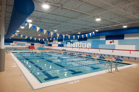 Learn to Swim Like A Fish:  Big Blue Swim School https://mythoughtsideasandramblings.com/learn-swim-like-fish-big-blue-swim-school/ Bloxburg School, School Pool, Kids Clubhouse, Episode Interactive, Familiar Places, Family Swimming, Swimming Pool Architecture, Life Guard, How To Swim