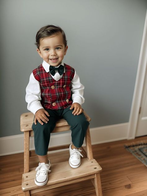 Christmas Pictures Toddler Boy, Toddler Boys Christmas Outfits, Toddler Boy Formal Outfit, Boys Christmas Outfits For Pictures, Toddler Christmas Outfit Boy, Little Boy Christmas Outfits, Winter Outfits For Boys, Boy Kids Outfits, Boys Holiday Outfits