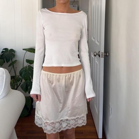 Vintage cream slip skirt Mini Would best fit a... - Depop Mini Slip Skirt, Lace Slip Skirt, Vintage Slip Skirt Outfit, White Slip Skirt, White Slip Skirt Outfit, Slip Skirt Outfit, Fall White, Vintage Slips, Lace Slip Dress