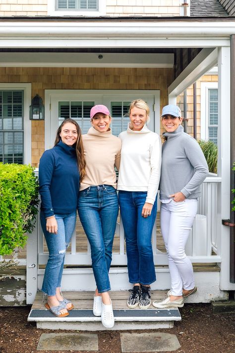 Nantucket Style Outfit, New England Preppy Style Summer, Fall Girls Trip Outfits, Marthas Vineyard Outfits Fall, Martha’s Vineyard Fall Outfits, Nantucket Mom Aesthetic, West Coast Grandma Style, Nantucket Womens Style, Nantucket Outfit September