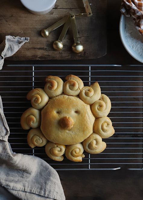 Solstice Sun Bread — simply living well Sun Bread Solstice, Summer Solstice Baking, Winter Solstice Bread, Summer Solstice Bread, Winter Solstice Meals, Solstice Bread, Sun Bread Recipe, Winter Solstice Decor, Yule Bread