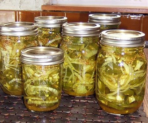 Bread And Butter Jalapenos Recipe, Bread And Butter Jalapenos, Bread And Butter Pickles Recipe, Jalapeño Bread, Bread N Butter Pickle Recipe, Canning Peppers, Bread And Butter Pickles, Canning Salt, Crisp Bread