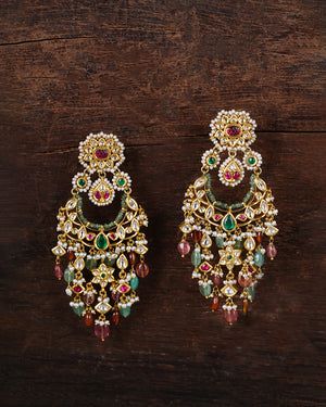 Fancy Earrings Classy, Aurus Jewels, Elegant Earrings Classy, Indian Wedding Earrings, Elegant Indian Wedding, Colour Jewellery, Culture Jewelry, Earring Indian, Temple Jewellery Earrings