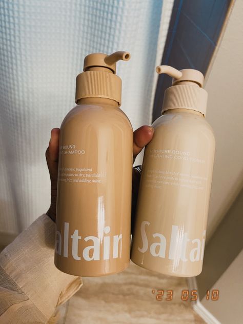 Cute bottles but lets see how good this shampoo and conditioner work .🤩 Cute Shampoo And Conditioner Bottles, Aesthetic Shampoo Bottle, Shampoo And Conditioner Aesthetic, Color Treated Hair Care, Healthy Hair Diet, Dandruff Solutions, Conditioner Hair Mask, Hair Vitamins, Hair Growth Faster