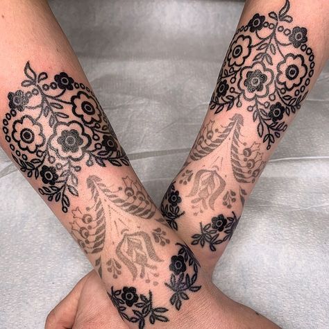 Hungarian Tattoo, Esther Garcia, Embroidery Tattoo, Writing Tattoos, Hungarian Embroidery, Black Work, Pattern Tattoo, Tattoo Inspo, Black Tattoos