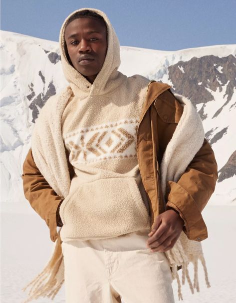 AE Sherpa Pullover Hoodie Sherpa Pullover, Men's Pullover, Pullover Hoodies, Slim Fit Shirt, Mens Outfitters, Pullover Men, Sherpa Fleece, Geometric Print, Kangaroo Pocket