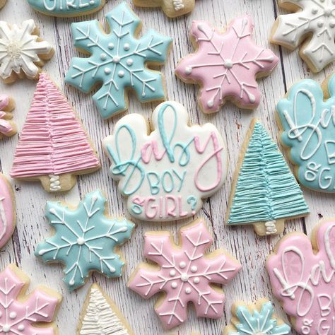 Winter Themed Gender Reveal, Christmas Tree Gender Reveal, Moon Baby Shower Theme, Gender Reveal Candy, Themed Gender Reveal, Christmas Gender Reveal, Joy Cookies, Gender Reveal Baby Shower Themes, Gender Reveal Cookies