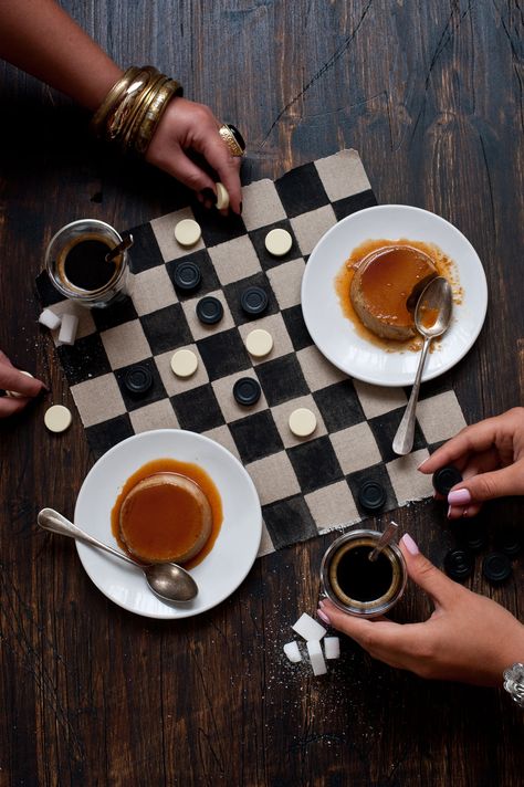 Play board games. Forever timeless. Coffee Flan, Board Game Cafe, Game Cafe, Coffee Board, Board Game Night, Dinner And A Movie, Coffee Photos, Break Time, Flan