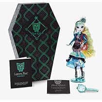 New Monster High Dolls, Haunt Couture, Monster High Toys, Original Monster, Vestidos Color Rosa, Lagoona Blue, Monster High Characters, Blue Highlights, Sea Inspired