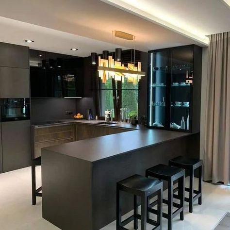 Kitchen Designs 🔥✨️ . . . . . #trendingpost #kitchenremodel #interiordecorating #kitchendesign #kitchenrenovation #homedecor #functionalkitchen #interiors #fypシ゚viralシ2024fyp #reelitfeelit #homesweethome #homedesignsdworld #interior #interiordesign #lightingdecor #raveenatandon #smoothskin #wildlifephotographer #mumbairains #celebrityrecipes Modern Luxury Kitchen, Kabinet Dapur, Kitchen Interior Design Decor, Kitchen Design Plans, Modern Kitchen Cabinets, Luxury Kitchens, Kitchen Cabinet Design, Black Kitchens, Kitchen Layout