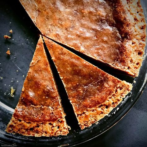 Brown Butter Pie Crust, Brown Butter Tart, Gooey Butter Pie, Milk Bar Pie, Brown Butter Brownies, Oatmeal Crust, Pie Ideas, Unique Pies, Autumn Food