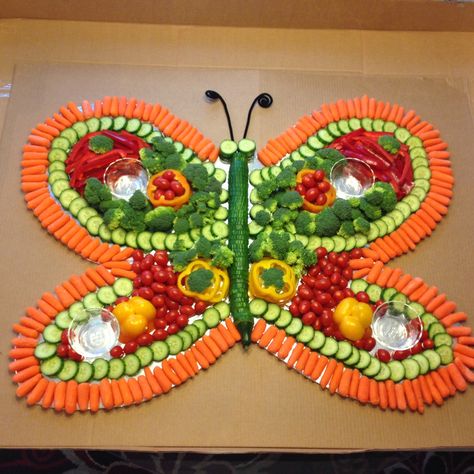 Vegetable Charcuterie, Butterfly Food, Butterfly Themed Birthday Party, Easter Party Food, Veggie Art, Easter Snacks, Vegetable Tray, Butterfly Birthday Party, Amazing Food Decoration