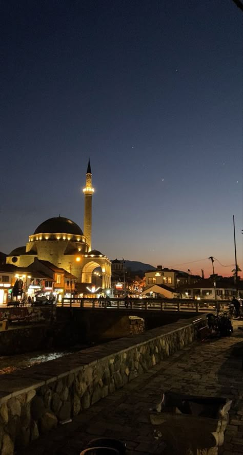 Prizren Kosovo Snapchat, Kosovo Aesthetic, Albanian Culture, Bf Picture, Snapchat Picture, Night Photos, Village Life, Cool Instagram Pictures, Creative Instagram Stories