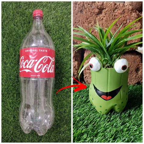 DIY Frog Planter Using Plastic Bottle | Hometalk Frog Planters Diy, Pop Bottle Planter Diy, Planter From Plastic Bottle, Plastic Bottle Crafts Diy Plants, Plastic Bottle Planters Diy, Plastic Bottle Garden, Bottle Cap Coasters, Diy Frog, Bottle Wind Chimes