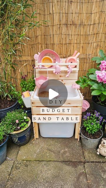 Jess Townsend on Instagram: "DIY BUDGET SAND TABLE // 🏖💦☀️
GUYS! This might be the best hack EVER, and the best part is that this can literally be anything you want it to be. Gracie is loving sand at the moment, and we plan on getting her a sandpit for her birthday, but for now, I thought I would make her a sand table! 

All the items used to create this sand table were from @ikeauk and cost £39! I then added our sand and water toys, which are the @scrunchkidsuk and @inspiremyplay toys from @isaacs_treasures . You can use PLAYDAYSWITHJESS10 for 10% off! 

💦 Let me know in the comments below if you would like me to send you a step by step instruction sheet on how to create this play table at home

☀️Let me know what you think of this hack, and please tag a friend who would love this idea Sandbox Alternative Ideas, Sand Table Ideas, Inside Playhouse Ideas, Sand Play Ideas, Water And Sand Table, Diy Water Table, Diy Sand Table, Fun Experiments For Kids, Pallet Kids