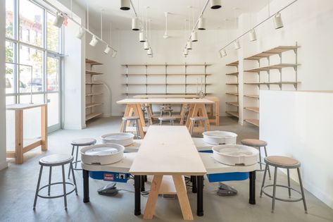 Pottery Classroom, Ceramics Room, Pottery Studio Aesthetic, Workshop Cafe, Work Photography, Ceramic Store, Ceramics Studio, Clothing Studio, Workshop Studio