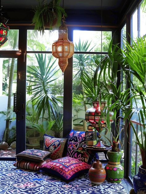 17 Airy Boho Sunroom Designs to Create Your Perfect Relaxation Spot Sunroom Plants, Sunroom Design Ideas, Boho Sunroom, Bedroom Guide, Rugs Boho, Sunroom Designs, Wallpaper Walls Decor, Rug Inspiration, Layered Rugs