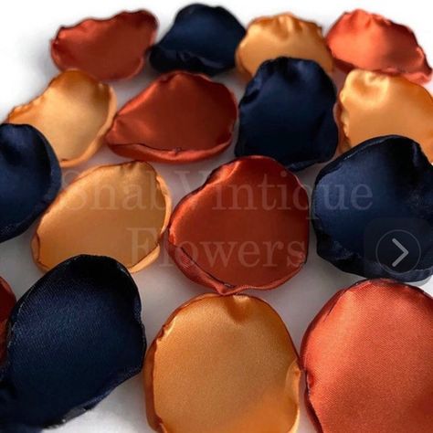 🌟Fall wedding decor🌟 https://etsy.me/3TnufB2 #fallwedding #rusticwedding #etsyelite #etsyhunter #weddingdecor Flower Petals Wedding, Reception Table Decor, Wedding Aisle Decor, Burgundy And Blush Wedding, Rusting Wedding, Flower Girl Petals, Burnt Orange Weddings, Reception Table Decorations, Bridal Shower Tables