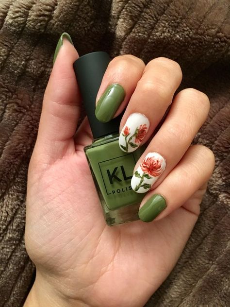 Fall Chrysanthemums : RedditLaqueristas Chrysanthemum Nail Art, Chrysanthemum Nails, Fall Chrysanthemums, Chrysanthemum Book, Floral Nail, Floral Nail Art, The C, Beautiful Nail Art, Floral Nails