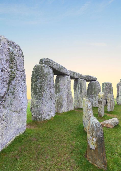 21 Most Popular England Tourist Attractions: Our Readers' Choice | Day Out in England England Tourist Attractions, Uk Tourist Attractions, Stonehenge England, Legoland Windsor, Wiltshire England, Standing Stones, Uk Holidays, Safari Park, Visit London