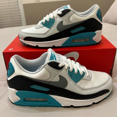 Nike Air Max 90 Low Teal Nebula Women’s Size 6.5/7/8 Men’s 5/5.5/6.5 Brand New Nike Volleyball Shoes, Nike Air Max 90 Women, Nike Air Max Excee, Nike High Tops, Nike Shoes Air Max, Air Huarache, Nike Air Huarache, New Nike Air, Nike Air Max 95