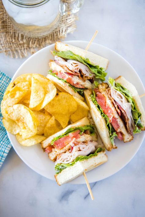 Turkey Club Sandwich - the ultimate restaurant inspired lunch! This turkey club is loaded with bacon, lettuce, tomato, mayo all on perfectly toasted bread. Club Sub Sandwich, Clover Deltarune, Sandwich Dinners, Sub Sandwich Ideas, Toasted Turkey, Turkey Club Sandwich, Club Sandwich Recipes, Bacon Lettuce Tomato, Sub Sandwich