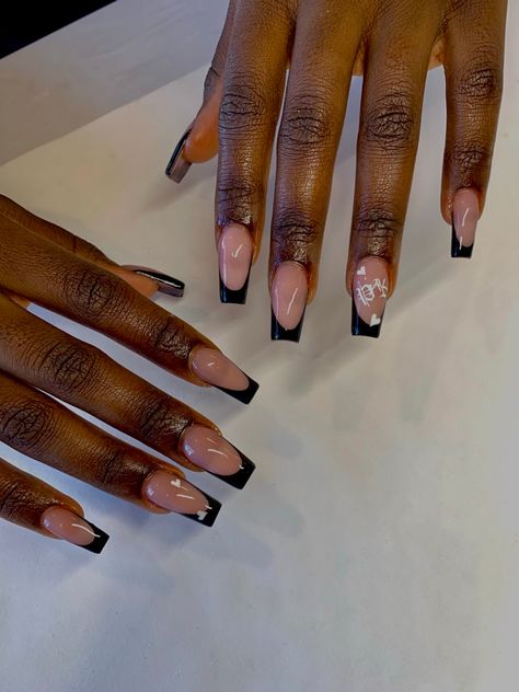 Nail ideas for black girls Black Nail Ideas Acrylic Coffin, Black French Tips, Nail Board, Gel Extensions, Protective Hairstyles Braids, Short Acrylic, Acrylic Nails Coffin Pink, Black Nail Designs, Black French