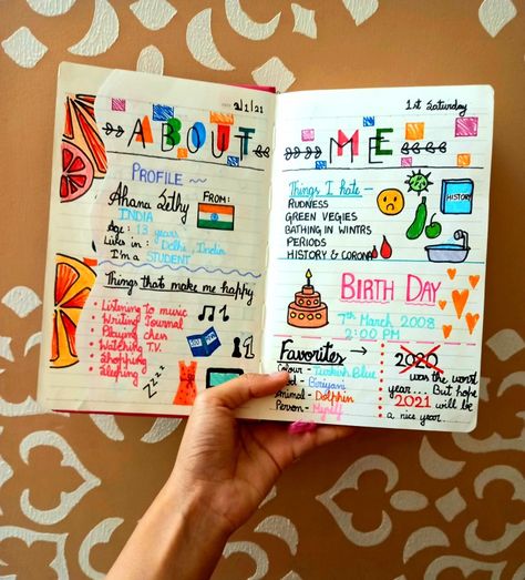 How to create an about me page in ur journal Diary About Me Page Ideas, Bujo About Me Page Ideas, All About Me Journal Ideas Aesthetic, About Me Page In Journal, Diary Book Design Notebooks Journal Ideas, Dairy About Me, About Me Aesthetic Journal, Things To Write In Ur Diary, About Me Diary Ideas