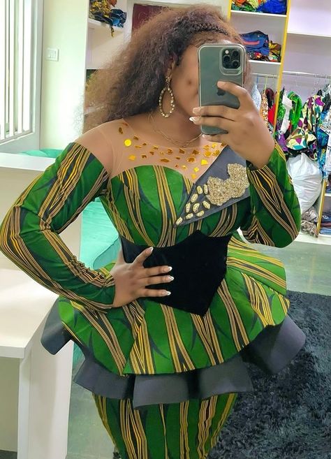 Skirt And Blouse Ankara Styles For Women, Ankara For Women, Latest Ankara Skirt And Blouse Styles, Latest Ankara Skirt And Blouse, Yakoema Fashion, Skirt And Blouse Styles, Ankara Skirt And Blouse Styles, Fashion Work Outfit, Ankara Skirt And Blouse