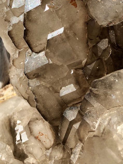 Smokey Quartz Crystal Aesthetic, Smoky Quartz Aesthetic, Smokey Aesthetic, Rocks Aesthetic, David Zyla, Brown Crystals, Crystals Collection, Crystal Background, Eye Makeup Images