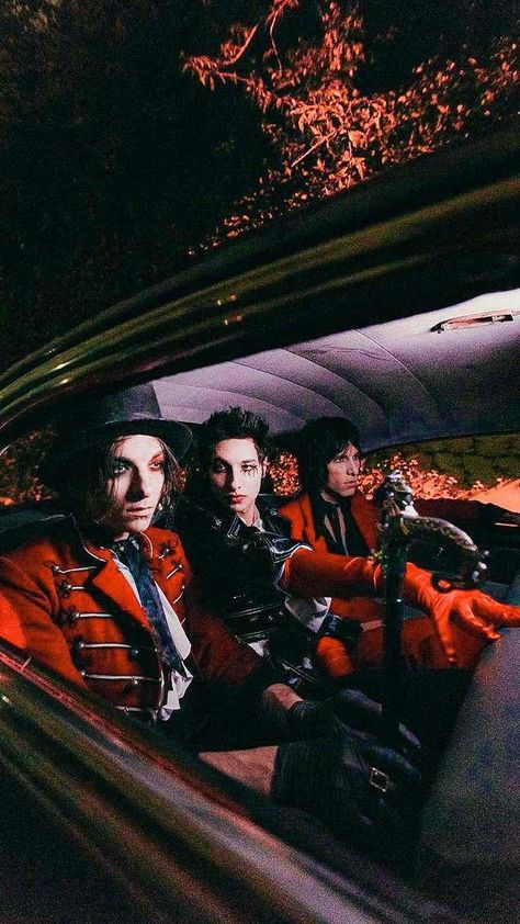 Palaye Royale, Heart Button, Follow Me, Wallpapers, Red