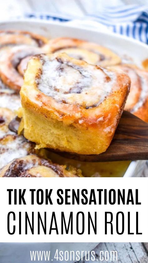 Tok Tok Cinnamon Rolls, Cinammon Rolls Recipes Tik Tok, Tik Tok Cinammon Rolls, Til Tom Cinnamon Rolls, Cinnamon Roll Heavy Cream Hack, Cinnabon Cinnamon Rolls Hacks, Shortcut Cinnamon Rolls, Tictoc Cinnamon Rolls, Til Tok Cinnamon Rolls