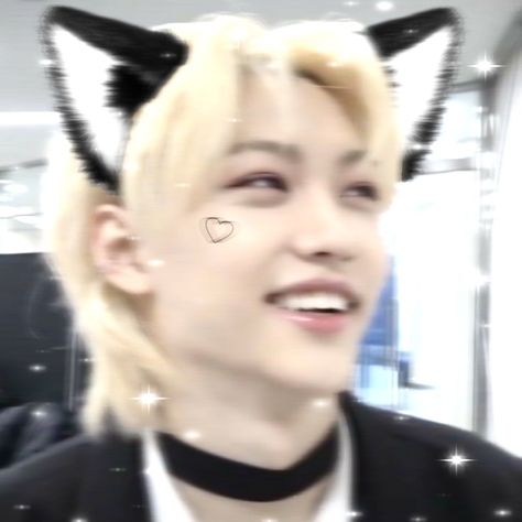 Hwang Hyunjin, Cat Ears, The Story, Books Wattpad, Wattpad, Books, Hair, Black